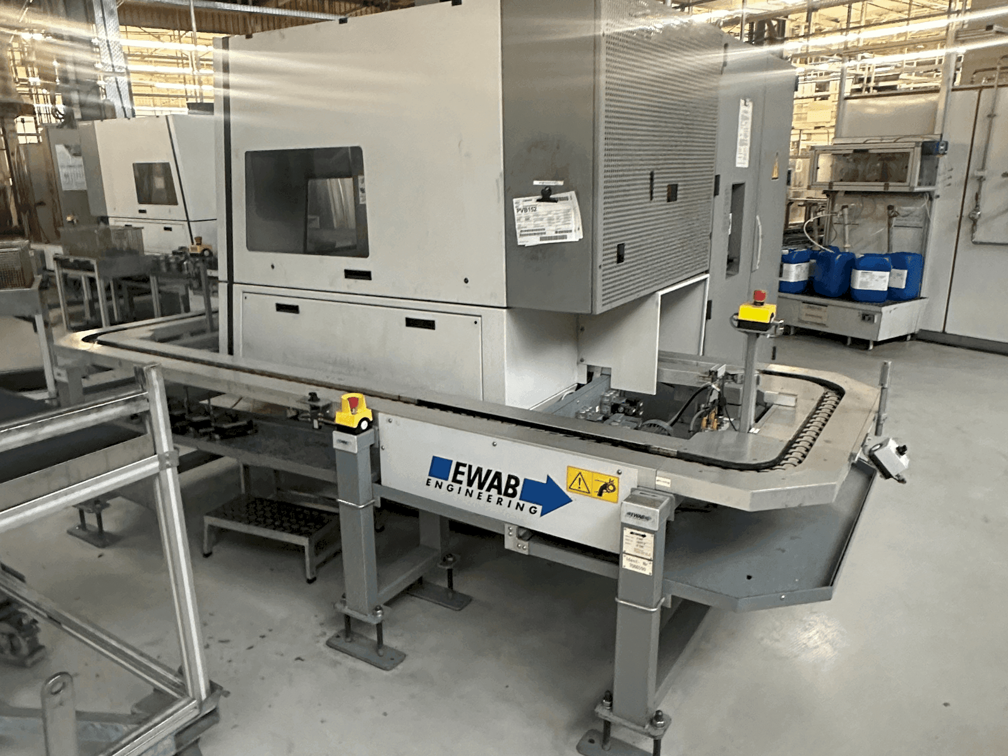 Front view of DMG Gildemeister CTV 250 machine