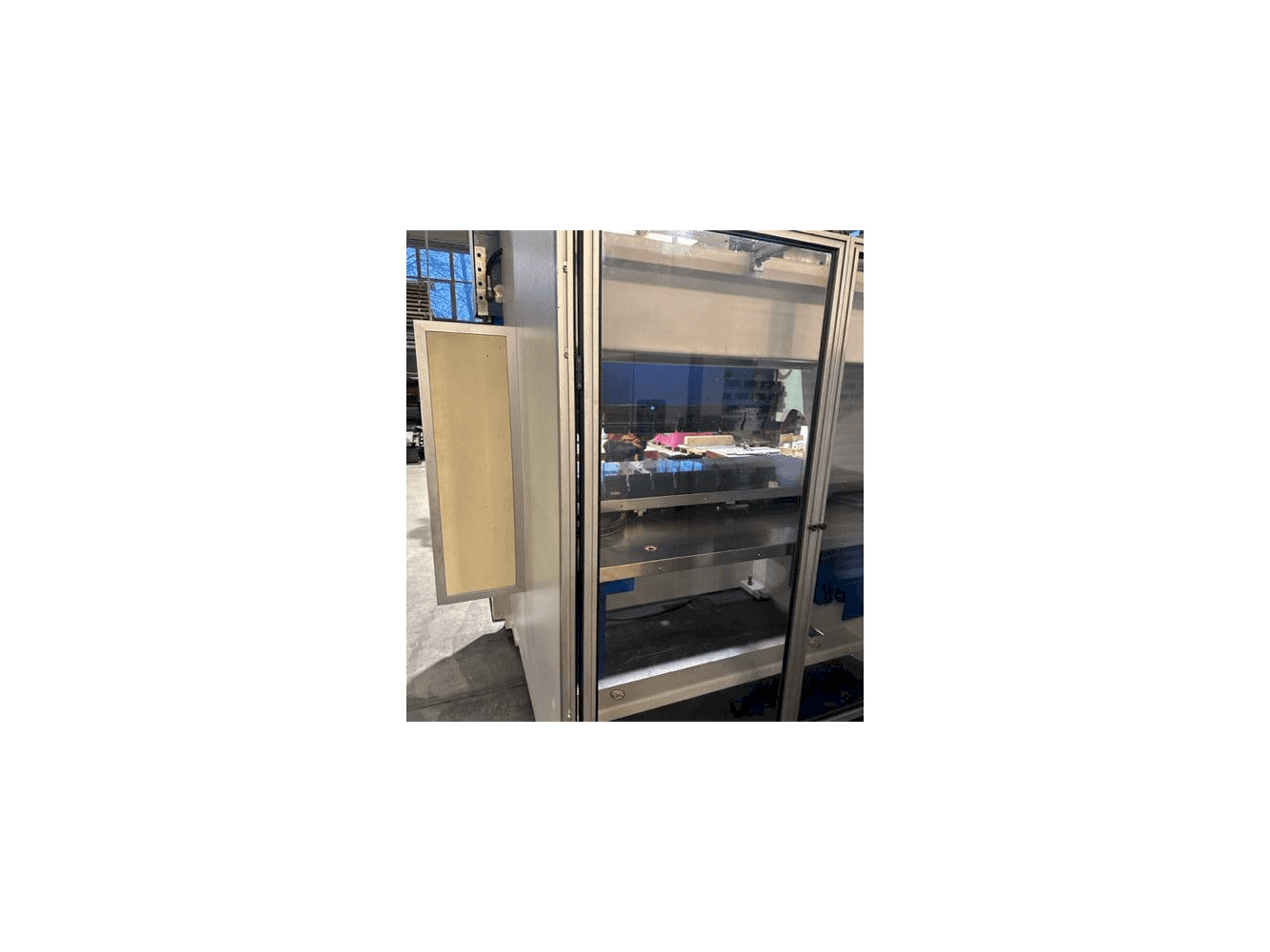 Vista frontal de la máquina Trumpf TrumaBend C60