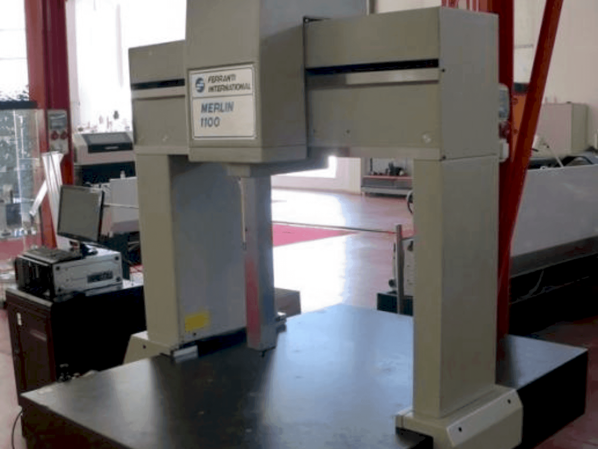 Front view of FERRANTI INTERNATIONAL MERLIN 1100 machine