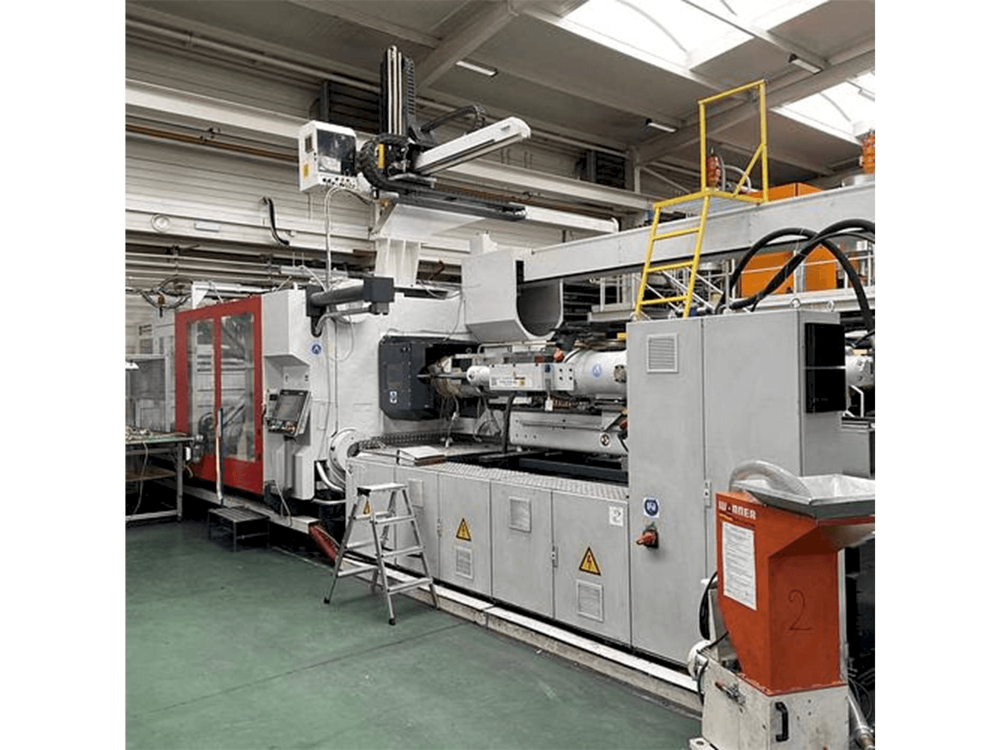 Front view of Ferromatik Maxima MM 1000-4880 machine