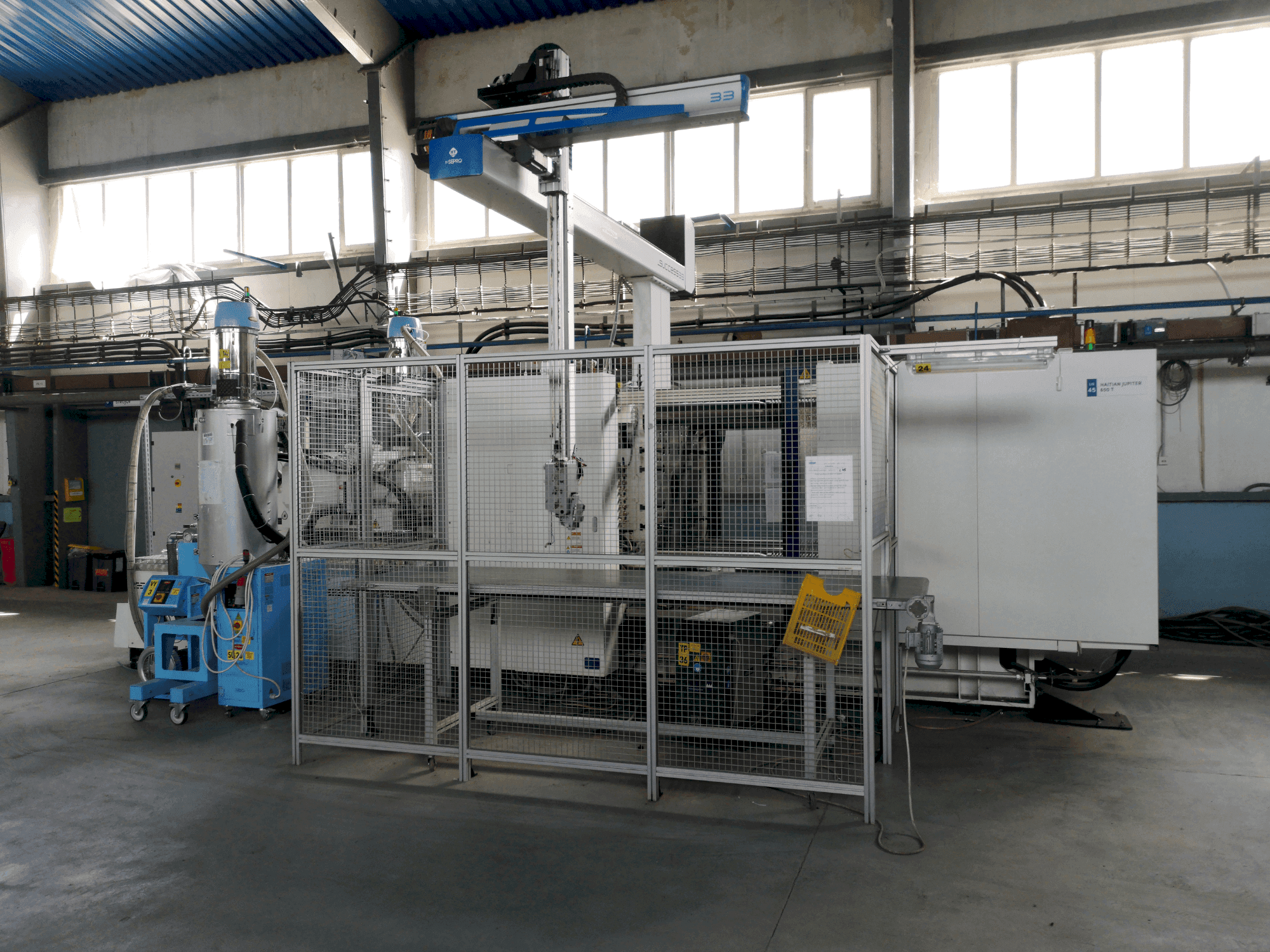 Vista frontal de la máquina HAITIAN Jupiter 650 II