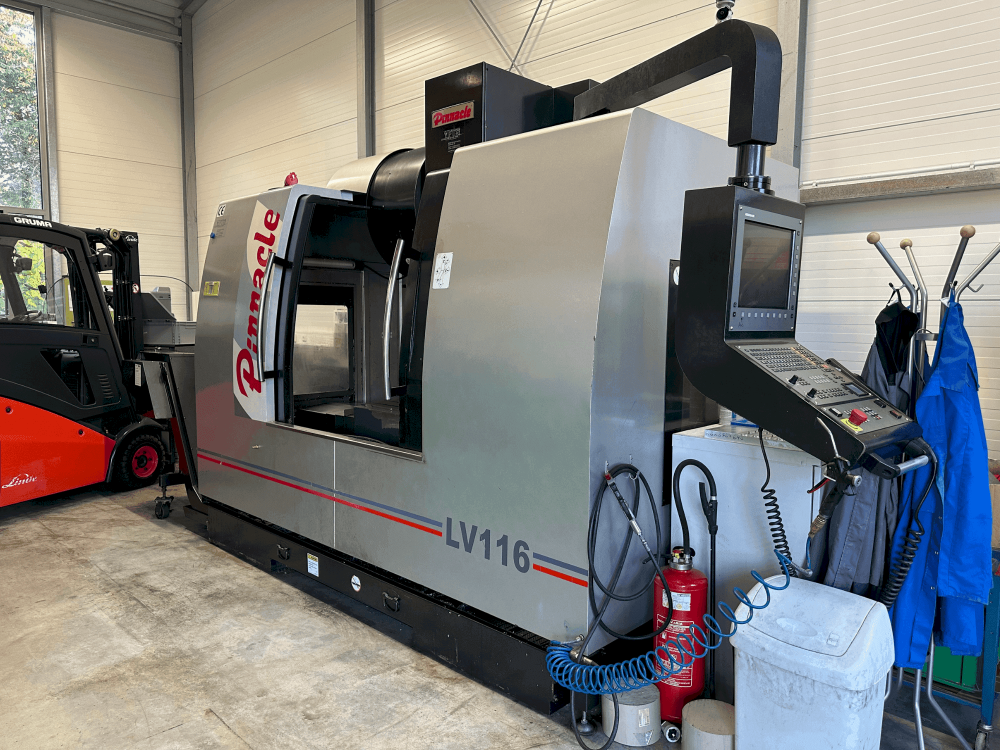 Front view of Pinnacle LV116 machine