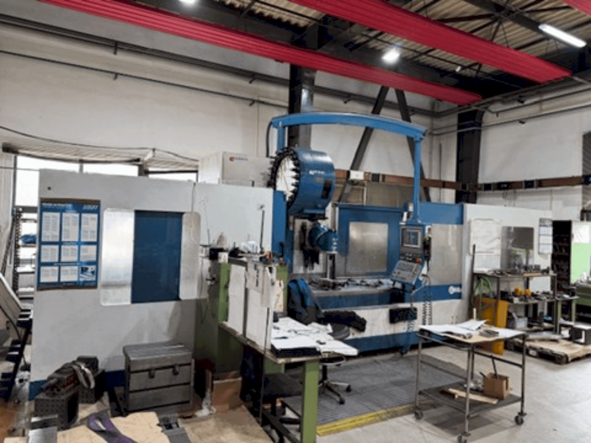 Vista frontal de la máquina GORATU G Master 31