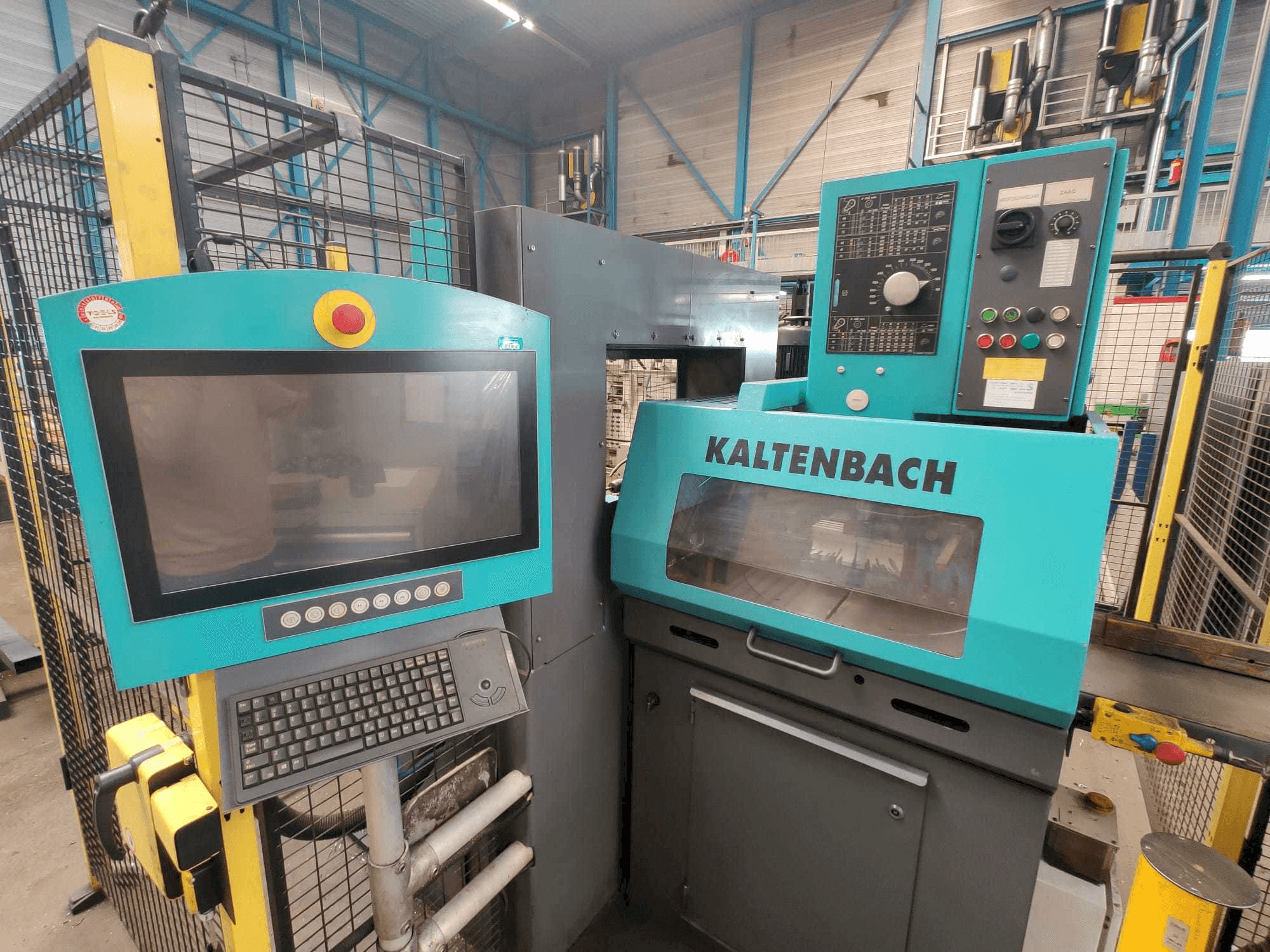 Front view of KALTENBACH KKS 450 + KBT 142 machine