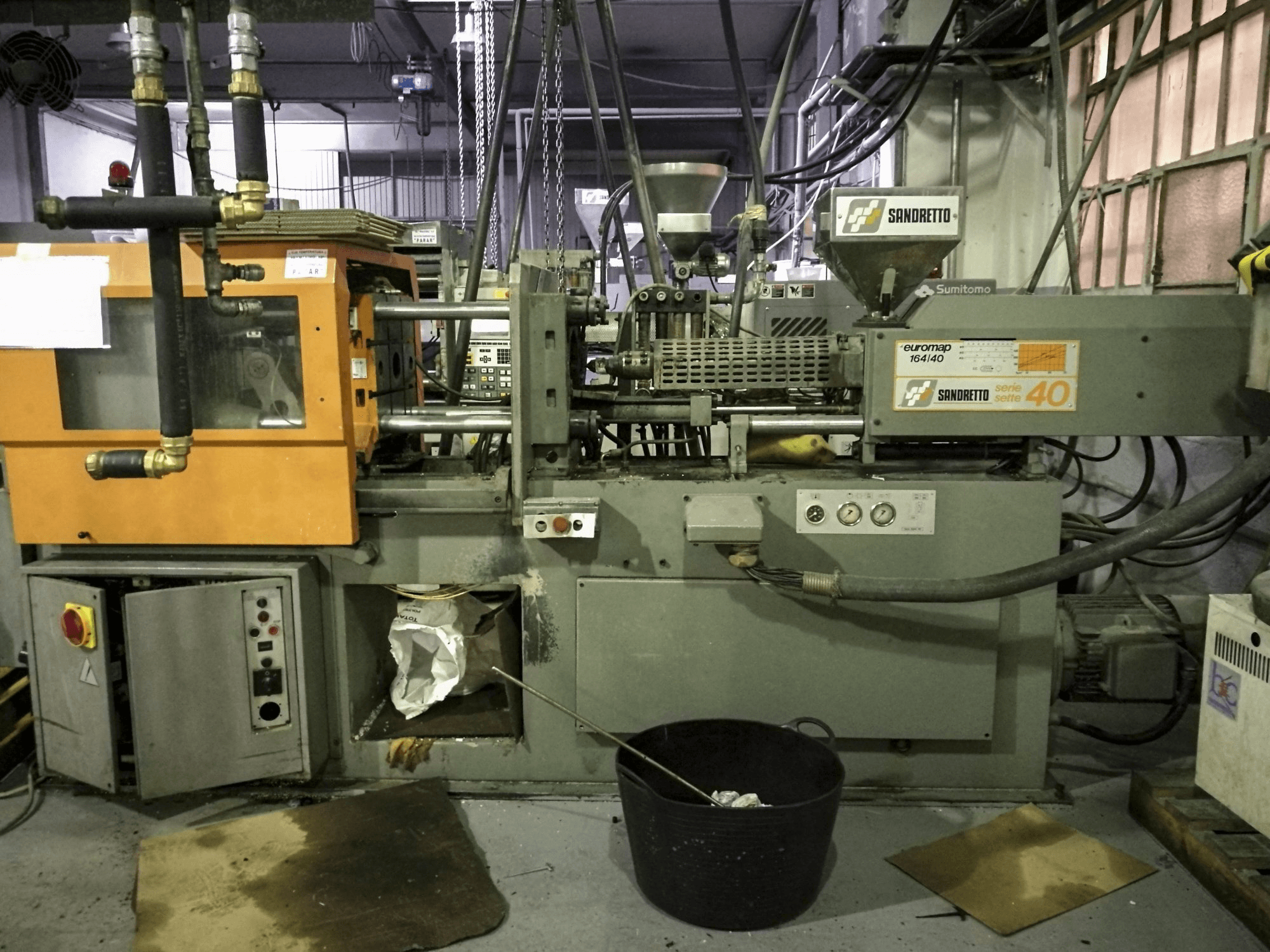 Front view of SANDRETTO S.7.40 Machine