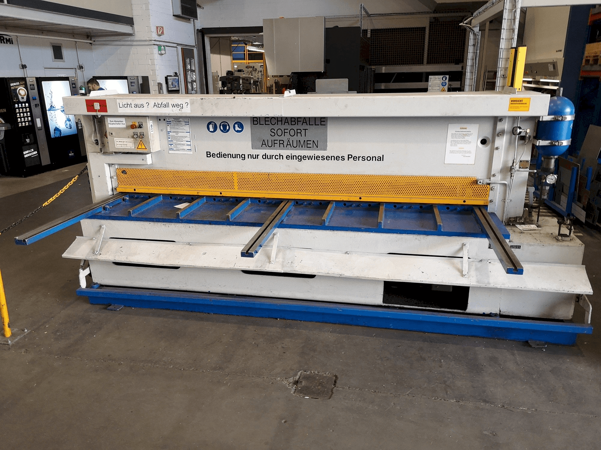 Vista frontal de la máquina PASKOWSKY TSH 10 MM