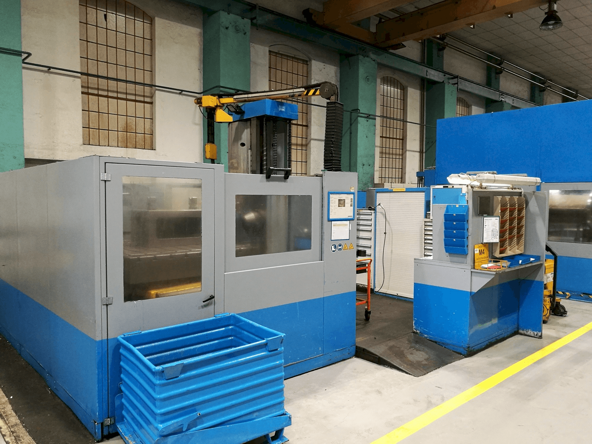 Vista izquierda de la máquina PEGARD AF 130 S