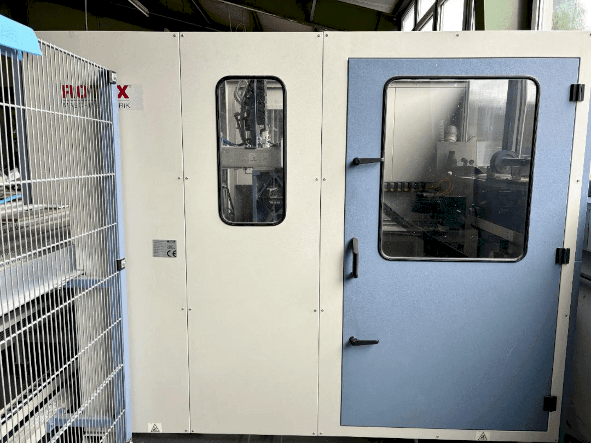 Vista frontal de la máquina Rotox EPA 572