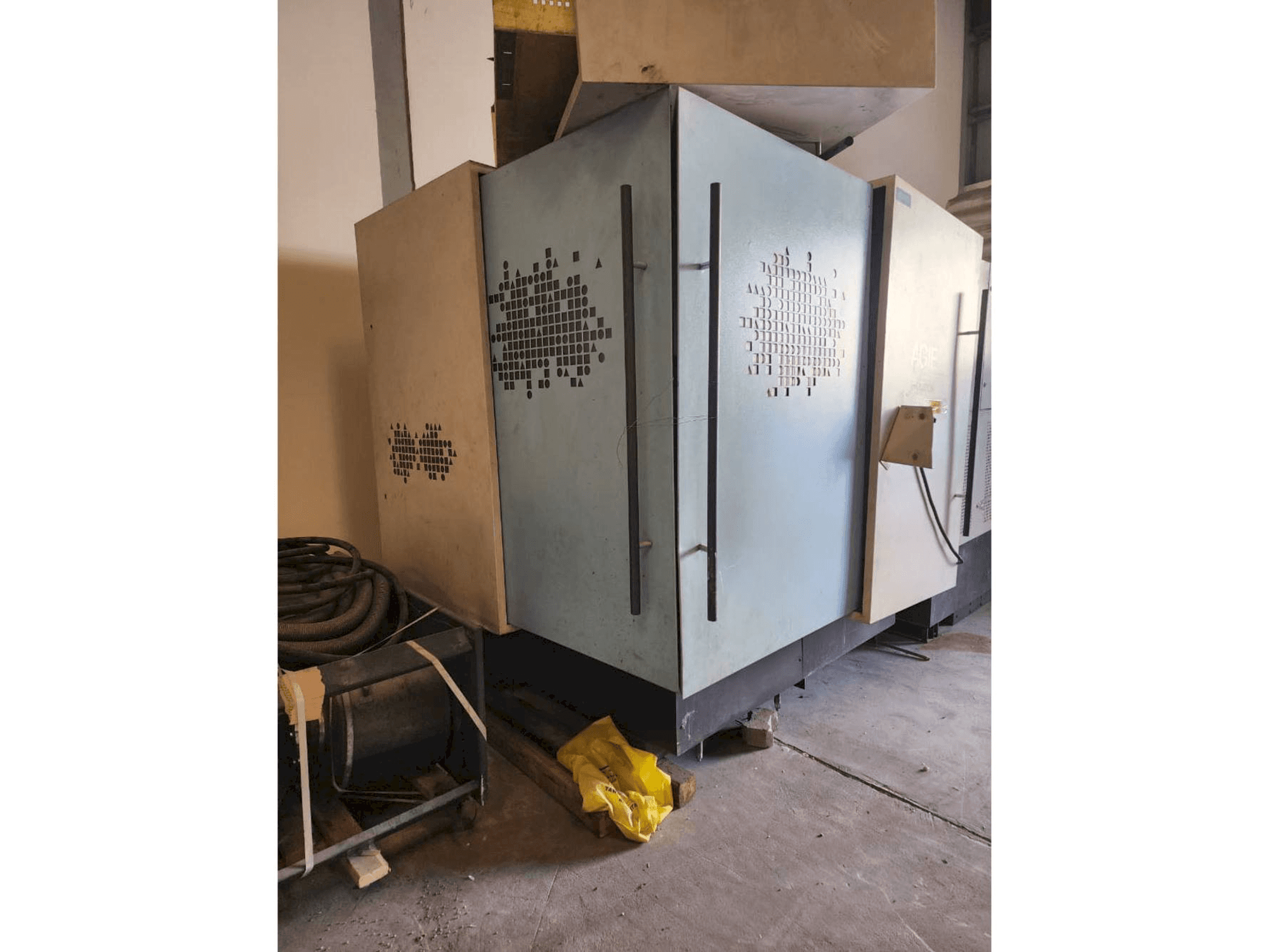 Vista frontal de la máquina AGIE Challenge 2