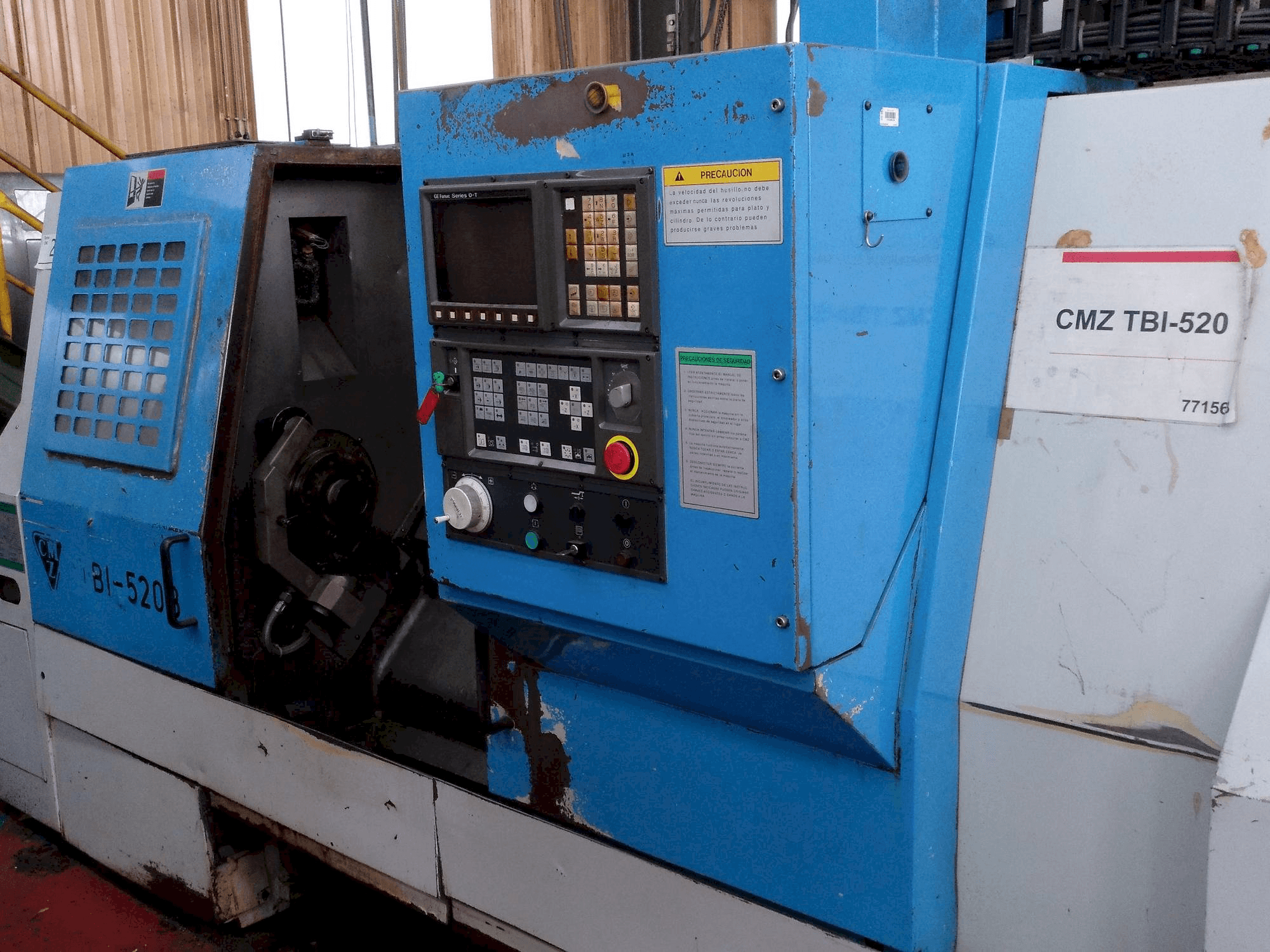 Vista frontal de la máquina CMZ TBI 520