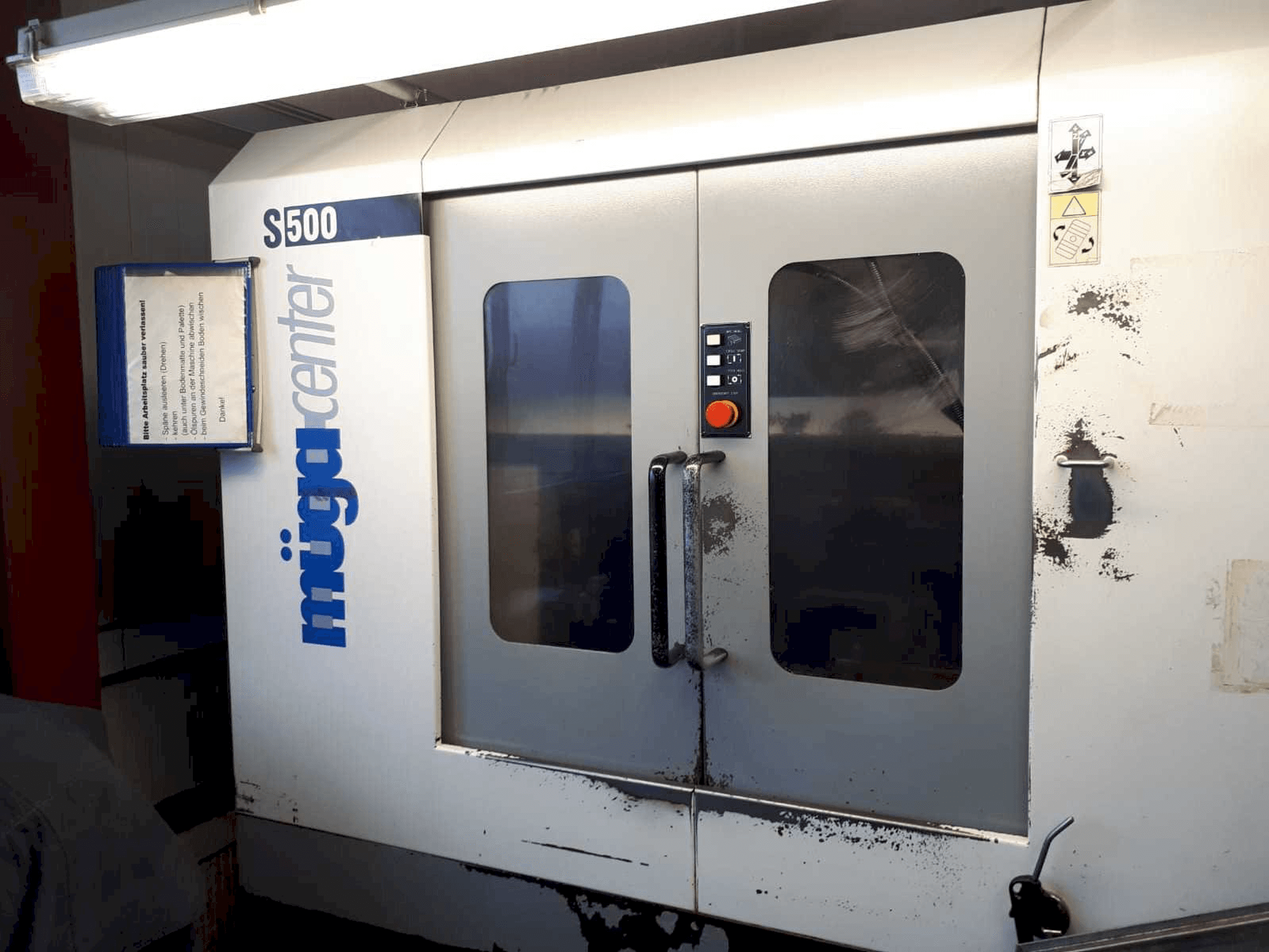 Vista frontal de la máquina Muga S500