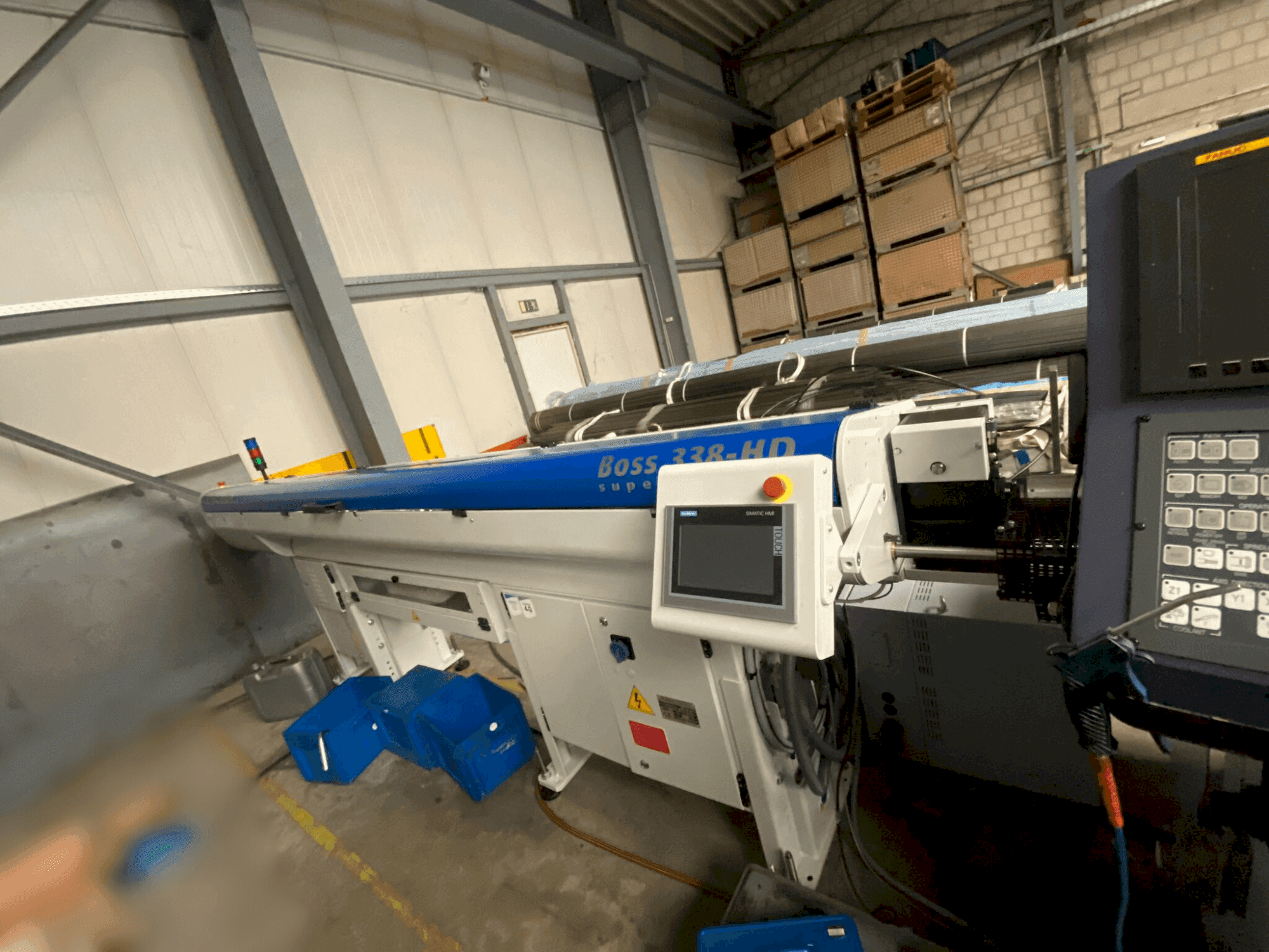 Vista frontal de la máquina STAR MICRONICS SB-20R-G