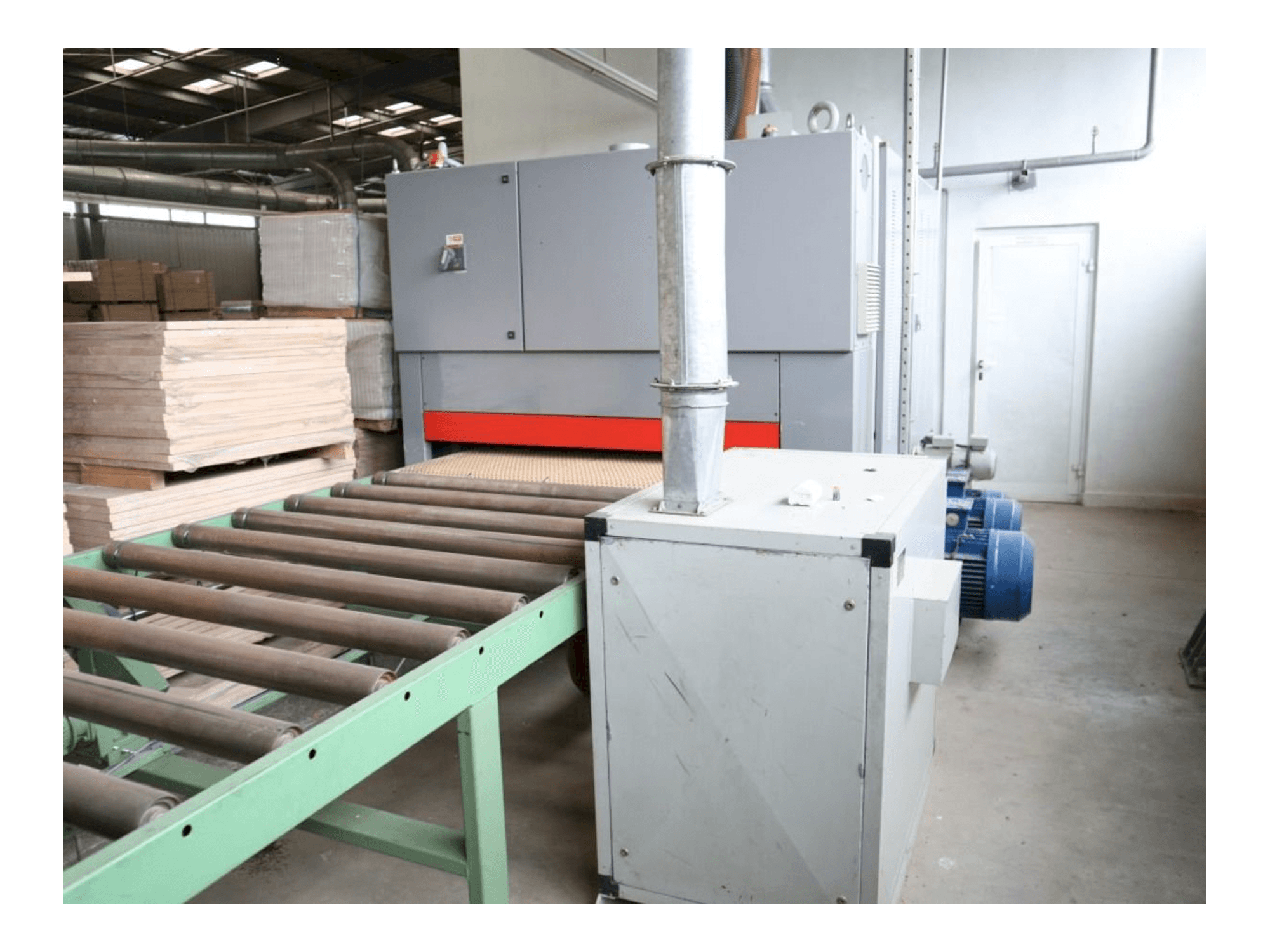 Vista frontal de la máquina ESTERER A.G. HDN 600