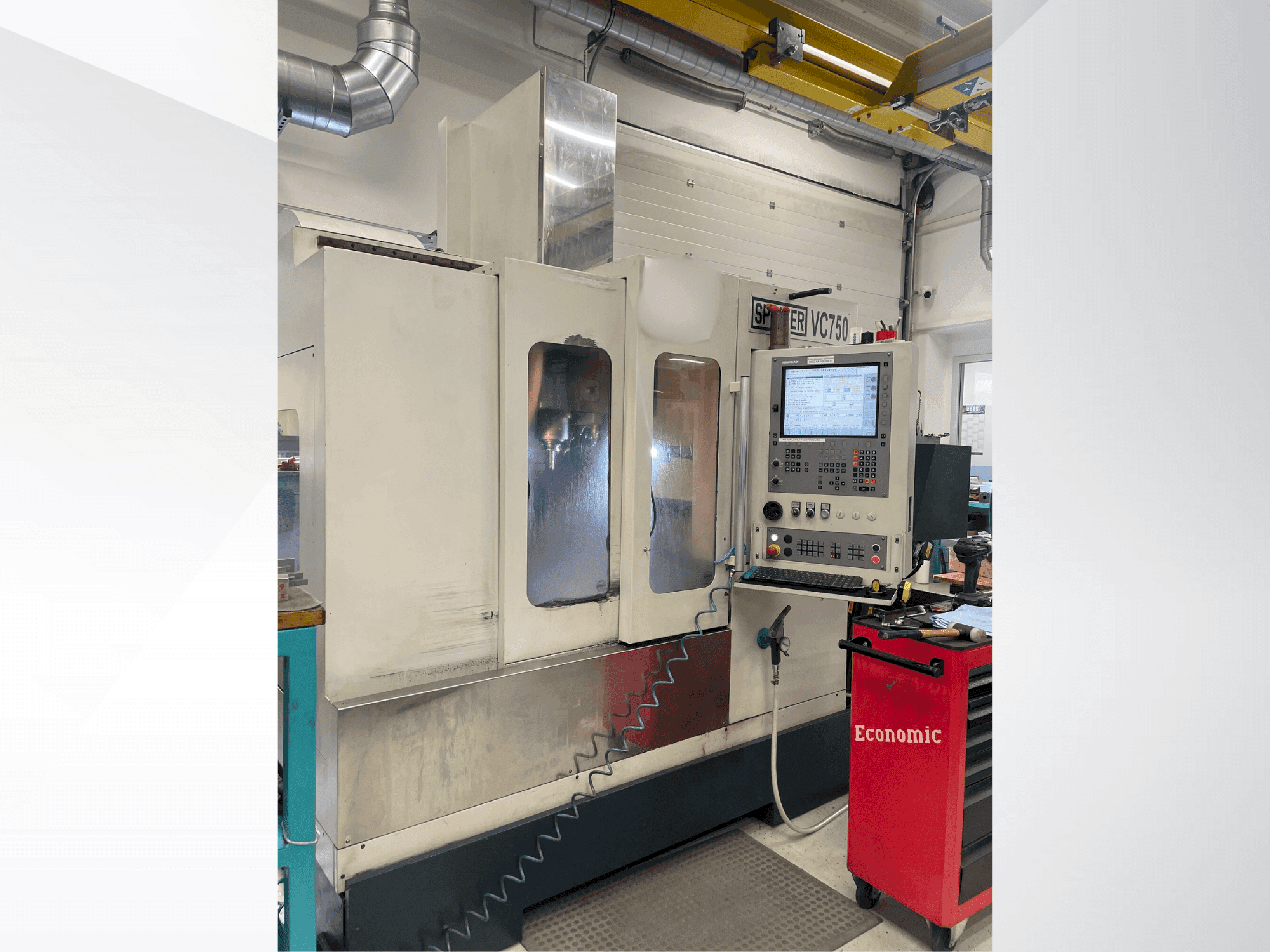 Vista frontal de la máquina SPINNER VC 750