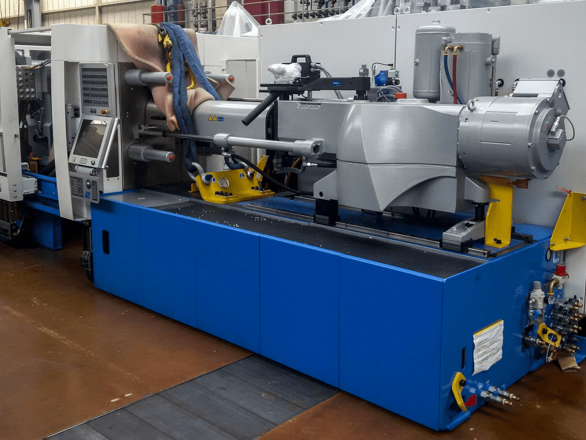 Left view of Netstal ELION 1200-510 Machine