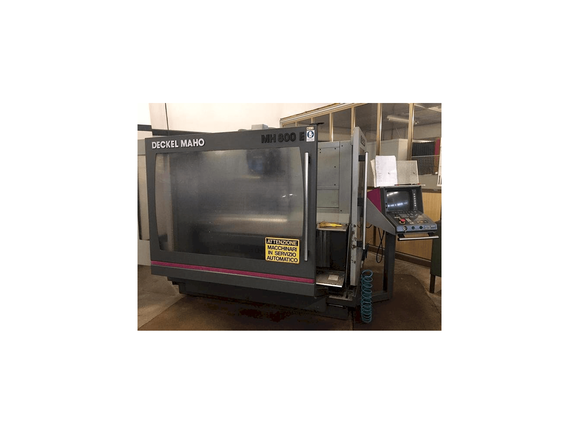 Front view of DECKEL MAHO MH800E machine