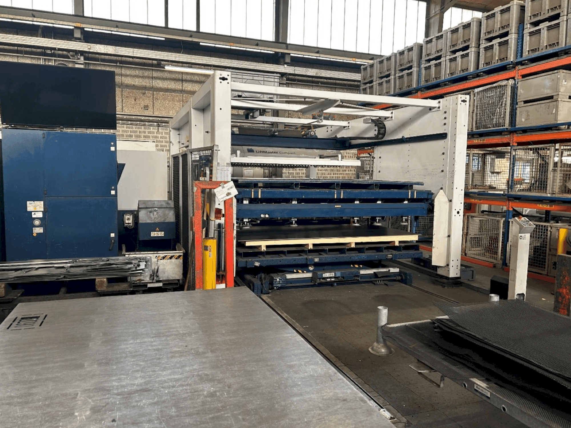 Front view of TRUMPF TruLaser 3030 machine