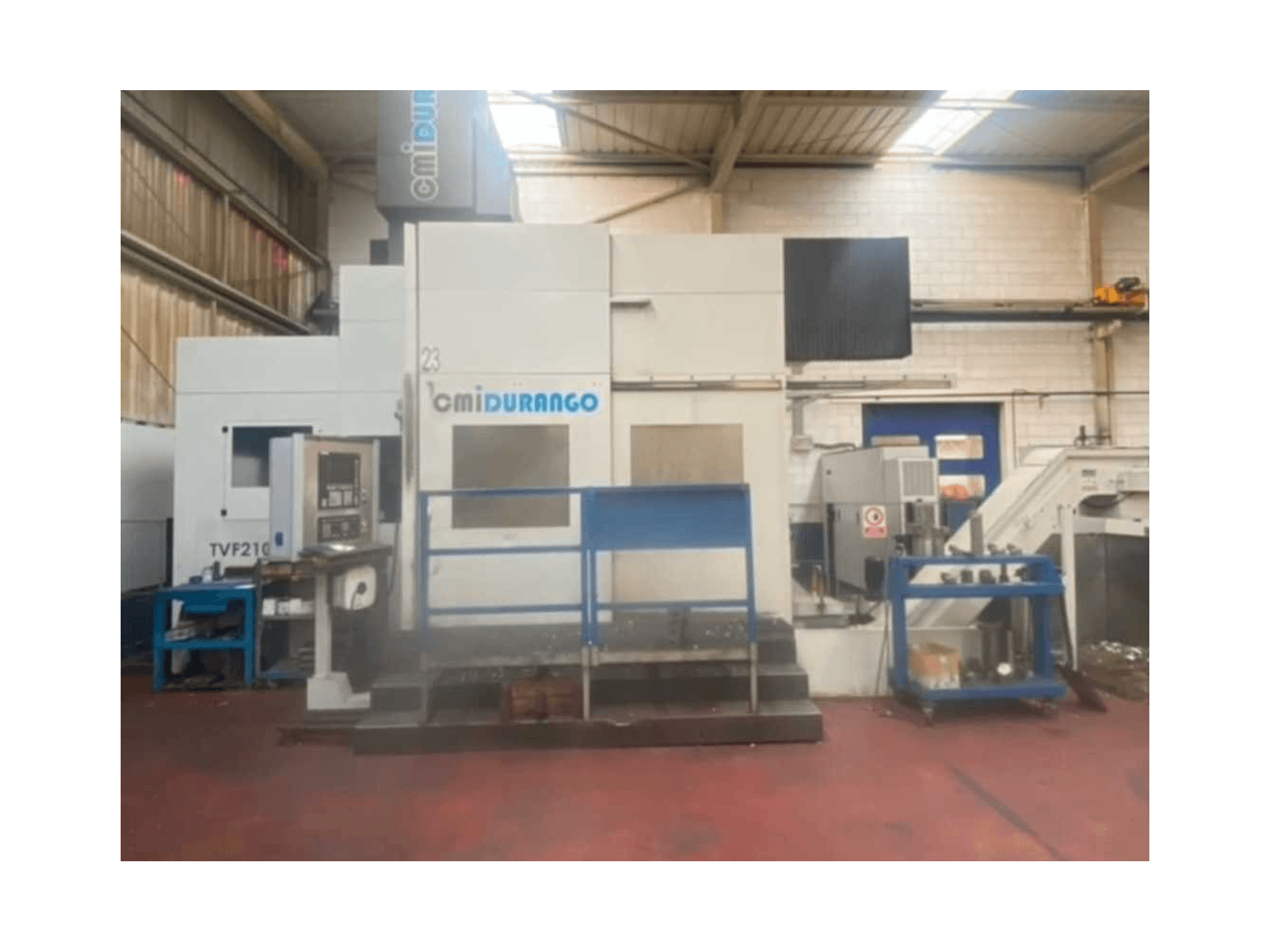 Vista frontal de la máquina cmiDURANGO TVF210-2000