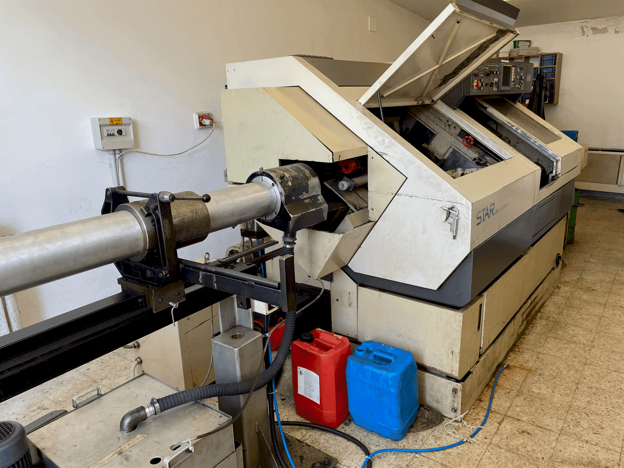 Front view of Star KNC 25 7 machine