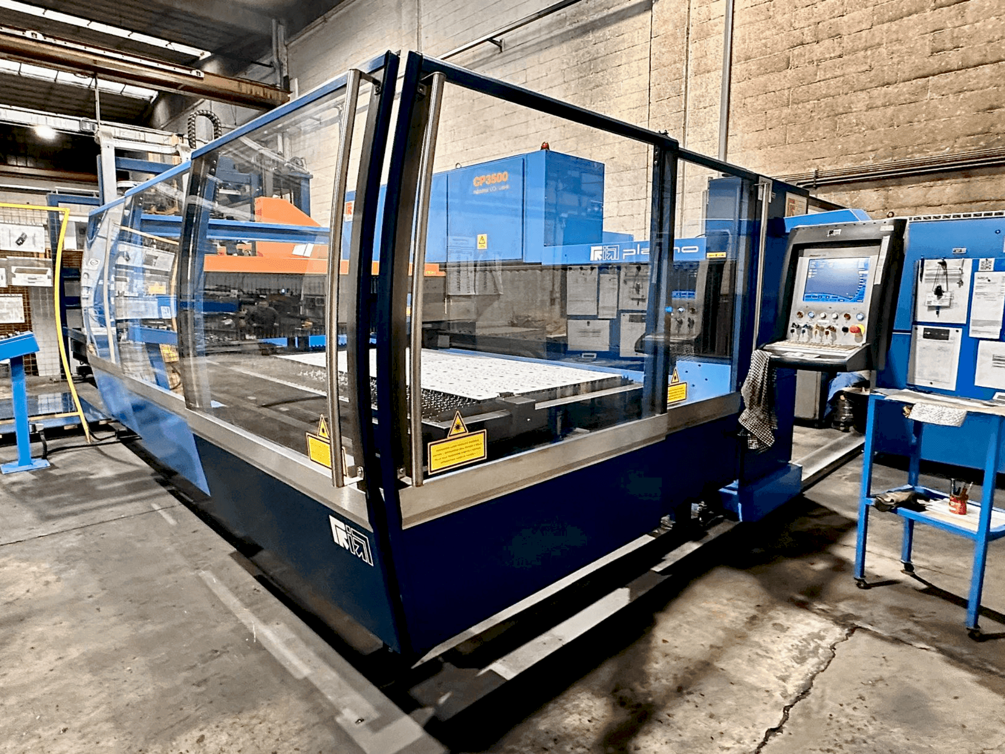 Front view of Prima Industrie Platino 1530 machine