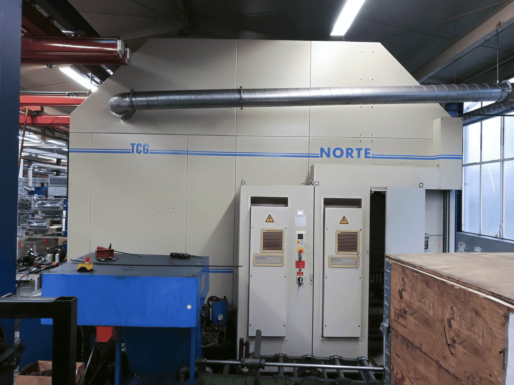 Vista frontal de la máquina NORTE VHS 630