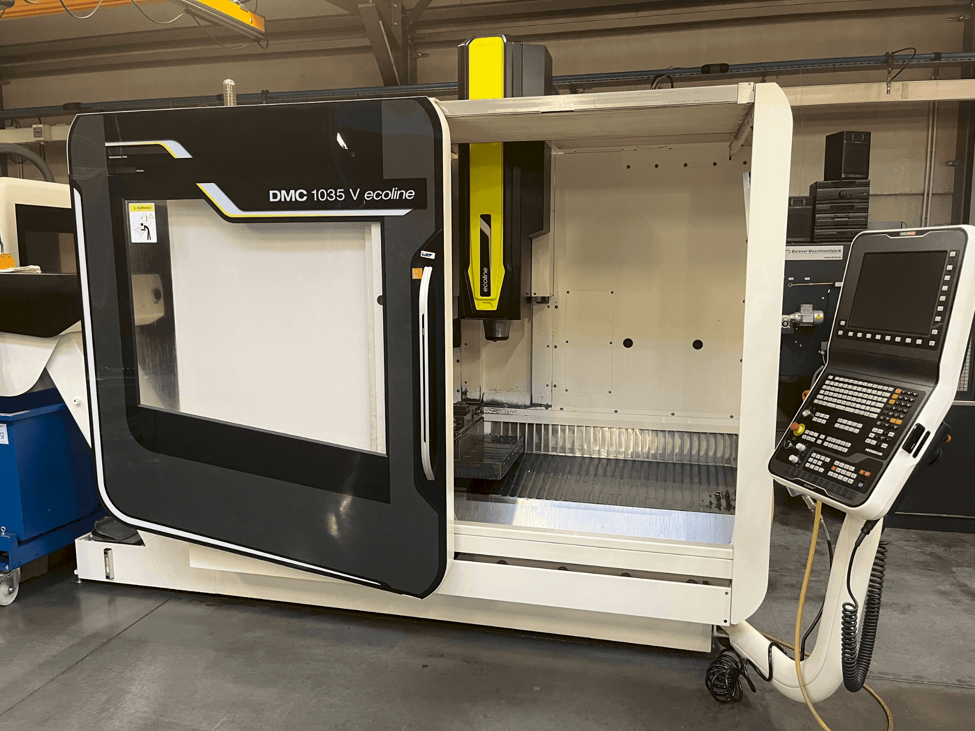 Front view of DMG Gildemeister DMC 1035 V ecoline machine