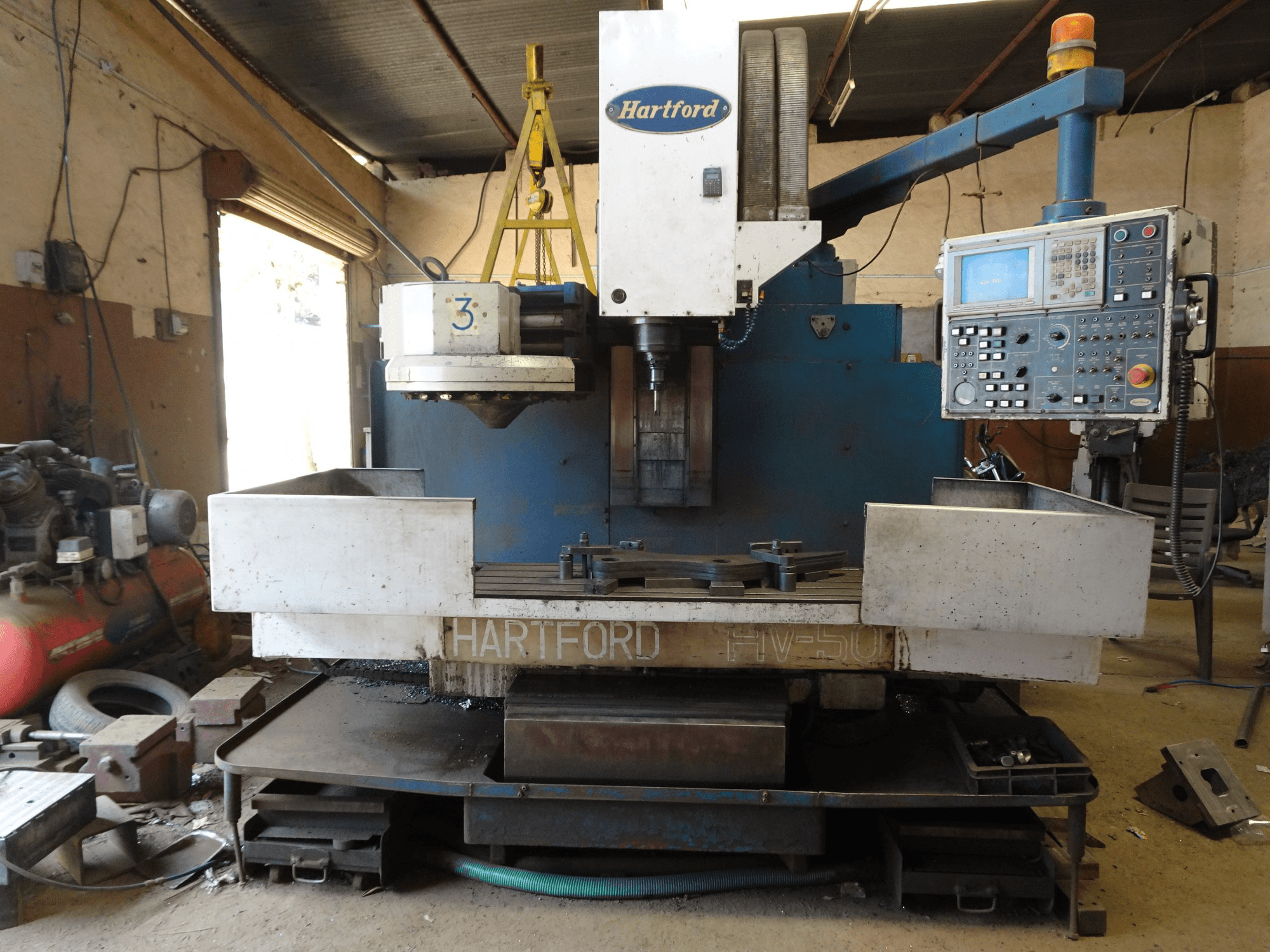 Vista frontal de la máquina Hartford HV-50S