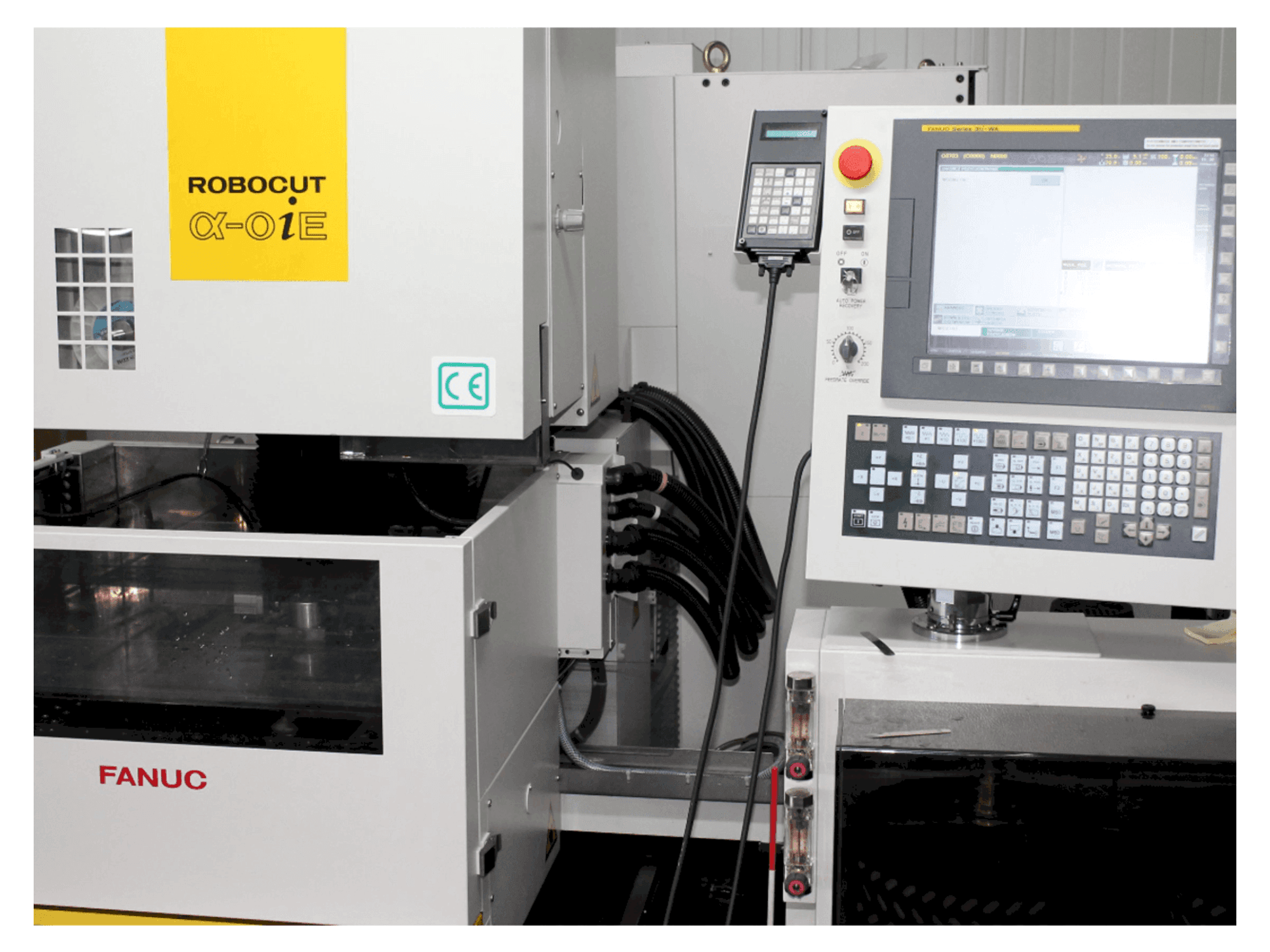 Front view of FANUC RoboCut Alfa OiE machine