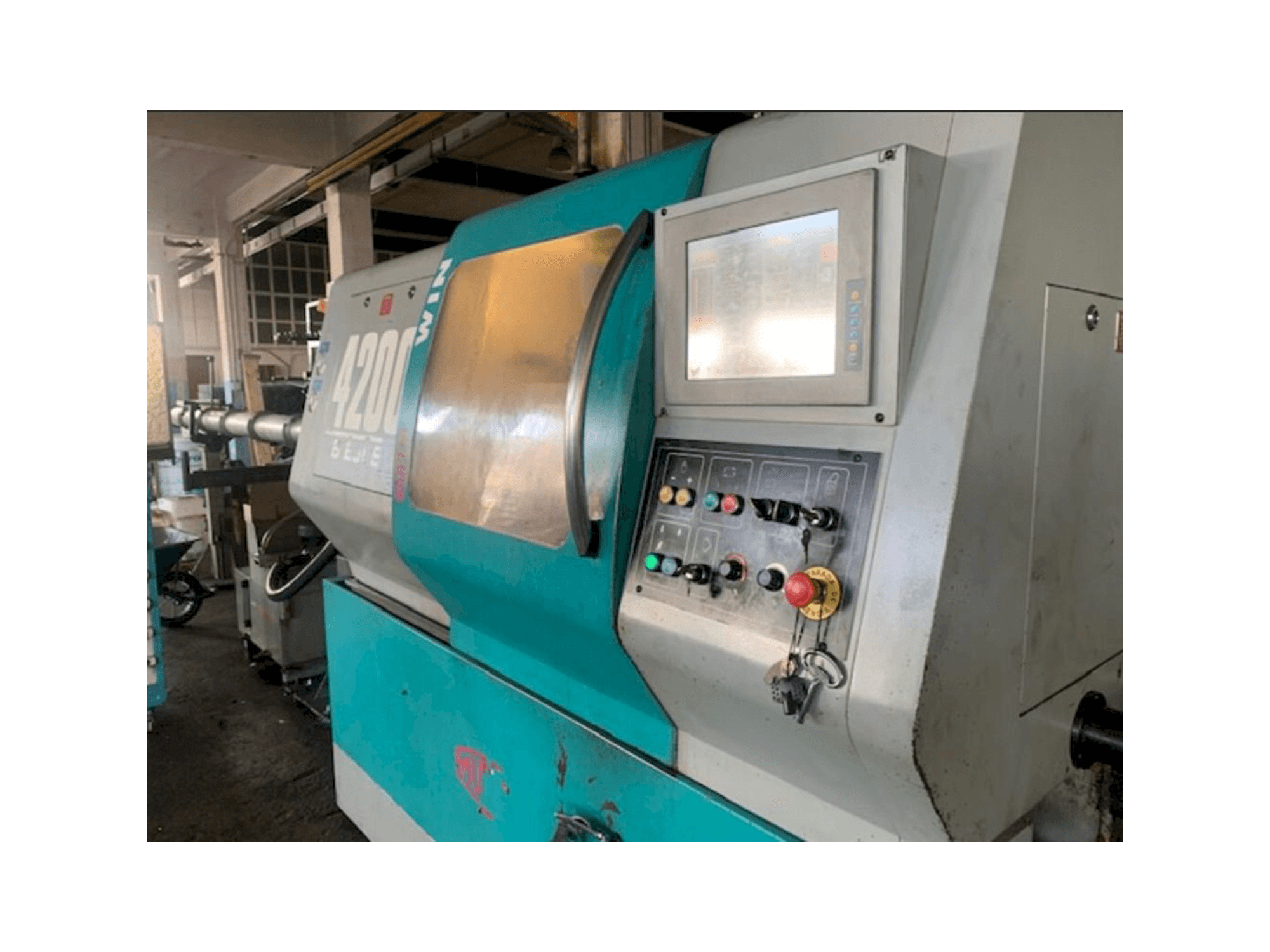 Front view of Mupem Win 4200 machine