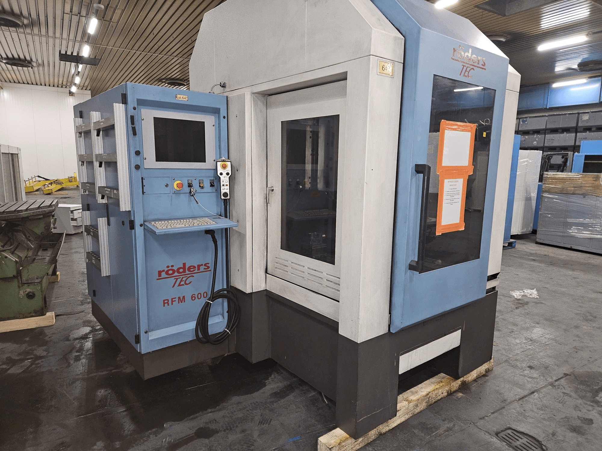 Front view of RÖDERS RFM 600/2 machine