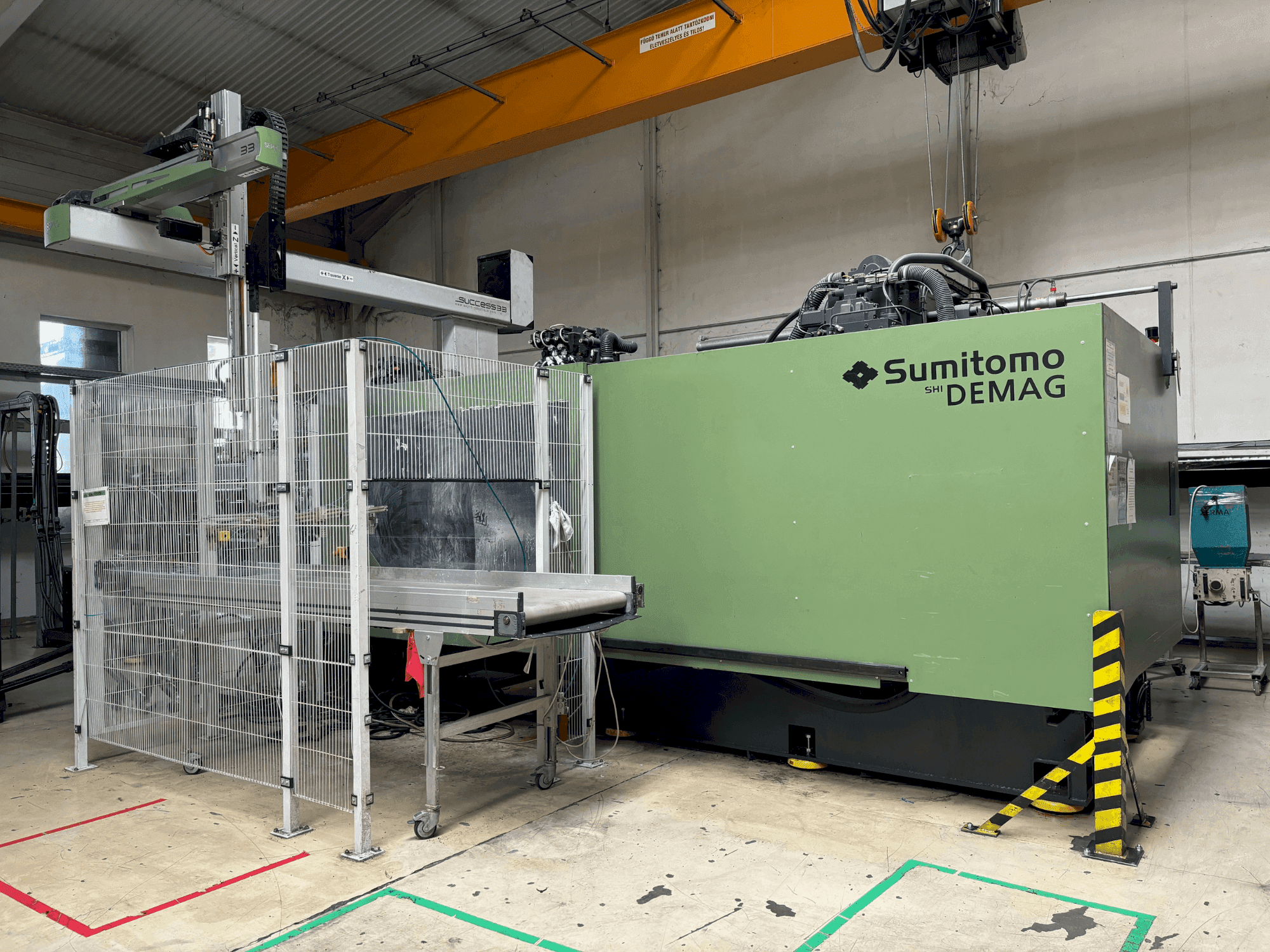 Vista frontal de la máquina SUMITOMO SHI DEMAG Systec 800/1120-6400