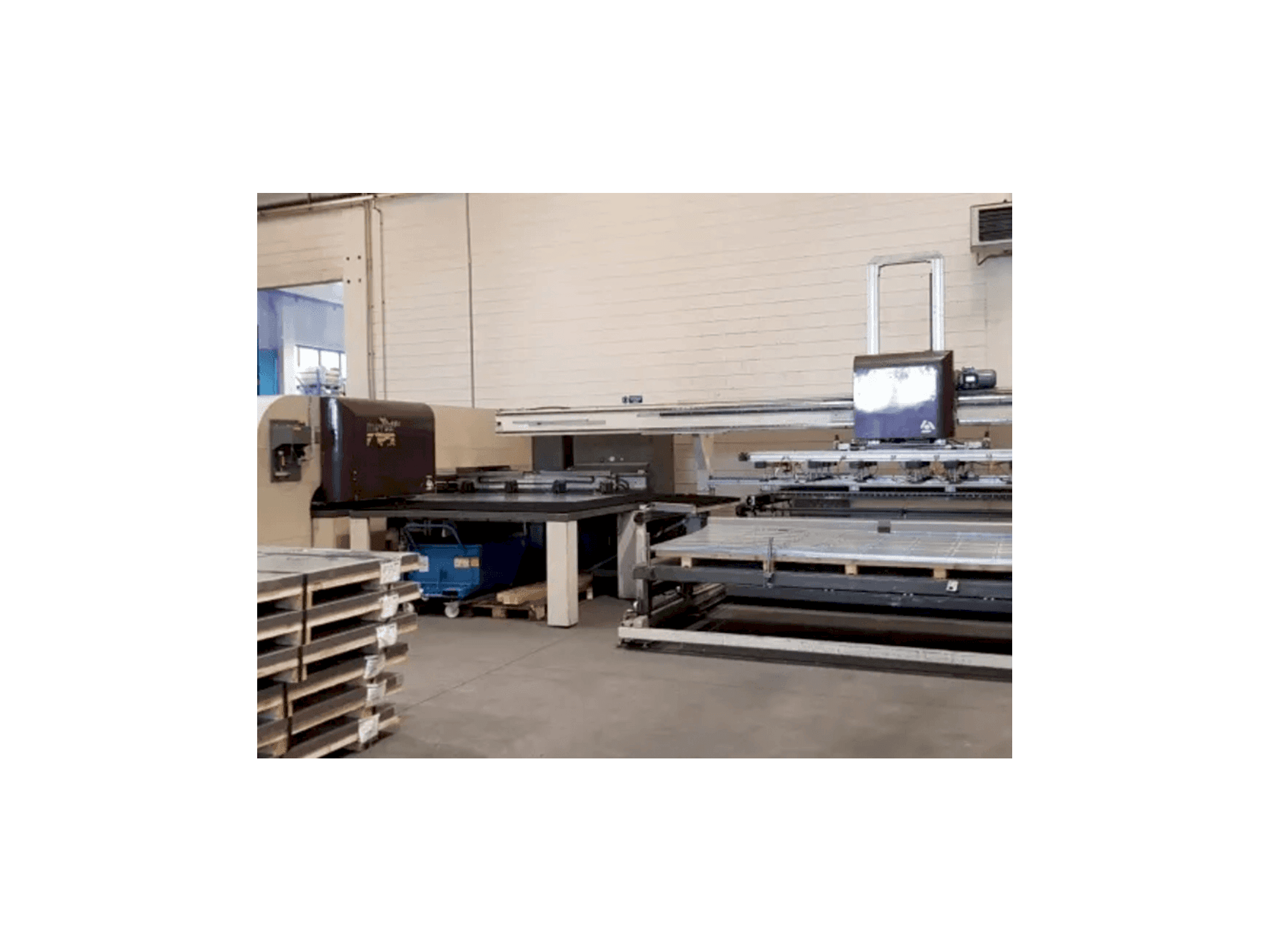 Vista frontal de la máquina DANOBAT P1631