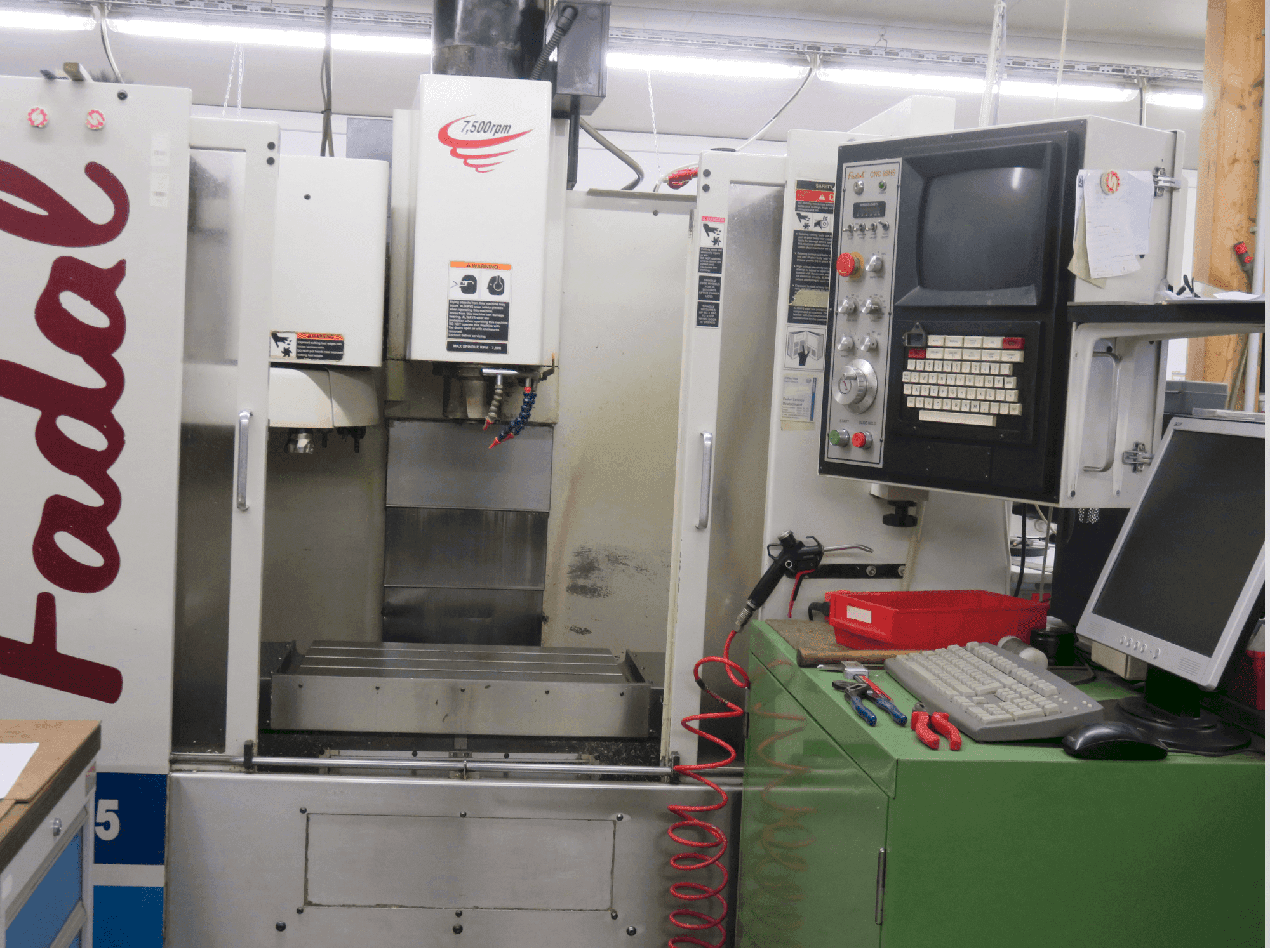 Front view of FADAL VMC 15 machine