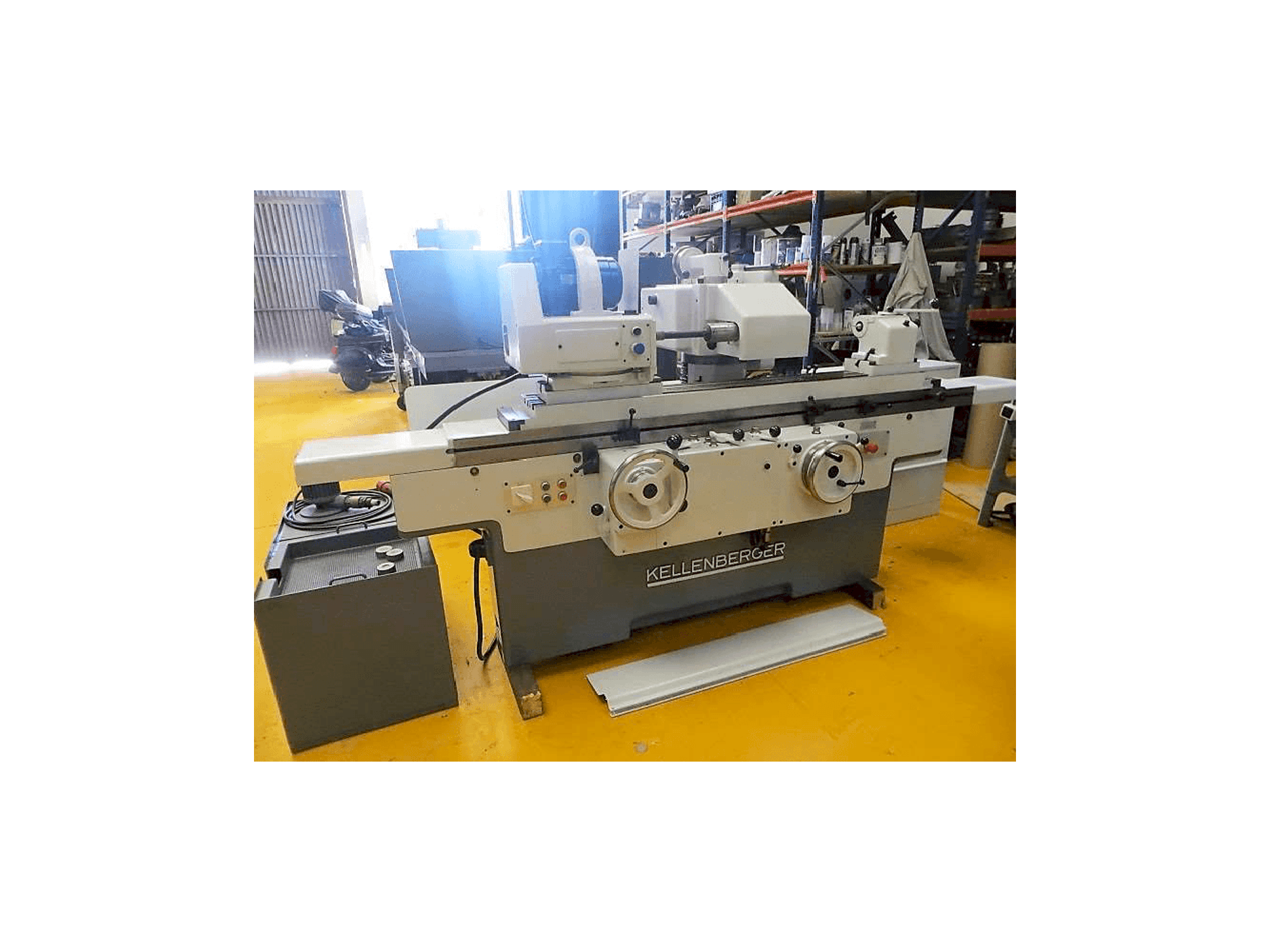 Vista frontal de la máquina KELLENBERGER 1000 U