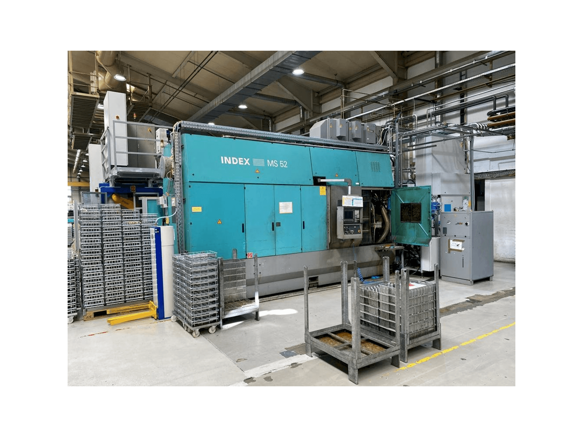 Vista frontal de la máquina Index MS 52 G